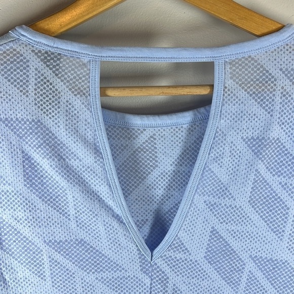 Adidas Burnout T-Shirt Size Large - Picture 7 of 10